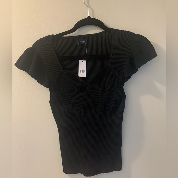 Gap Flutter Sleeve Stretch Top - Picture 1 of 4
